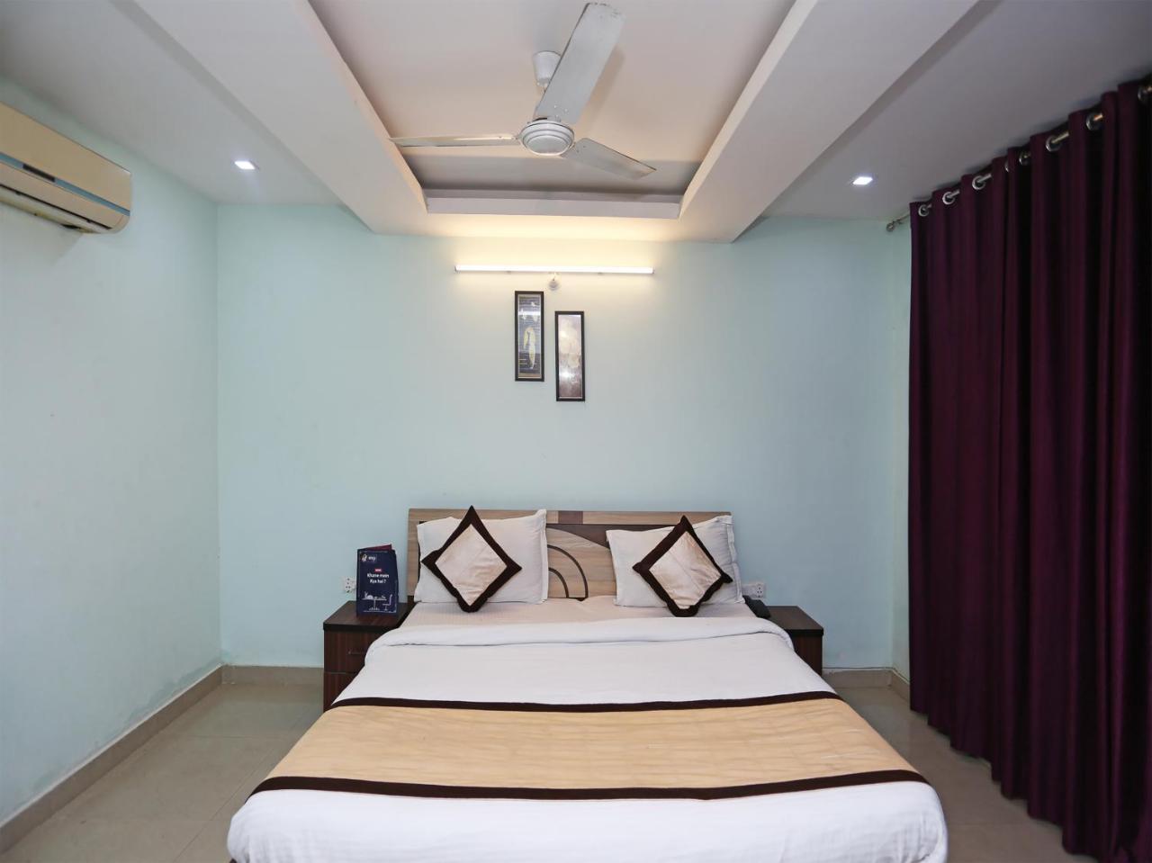 Hotel Oyo 18648 Raj
